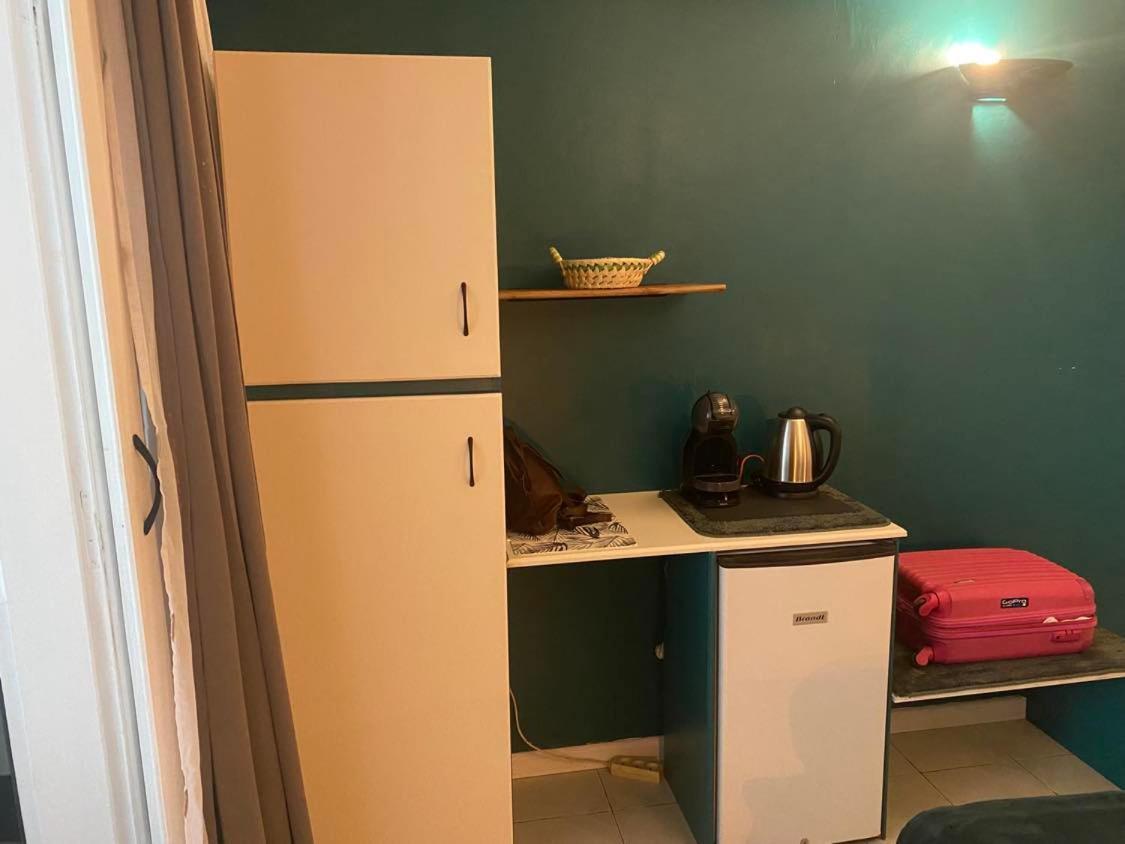 Ti Kaz Lo Ker Chambre D'Hote Chez L'Habitant Сен-Жозеф Экстерьер фото