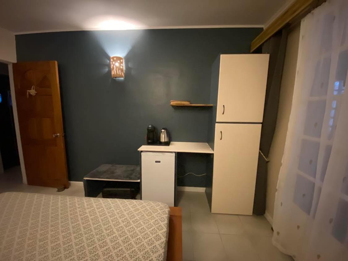Ti Kaz Lo Ker Chambre D'Hote Chez L'Habitant Сен-Жозеф Экстерьер фото